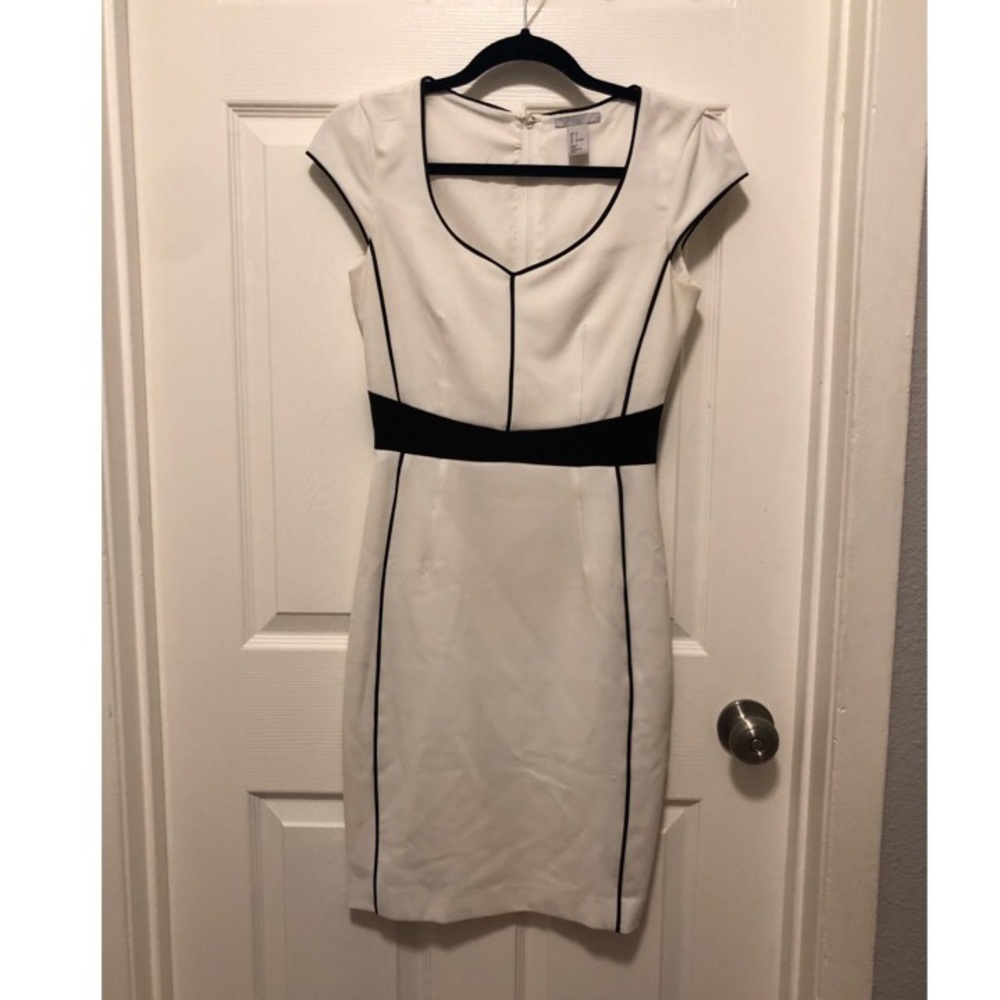 White Fitted Office Dress w/ Black Lining